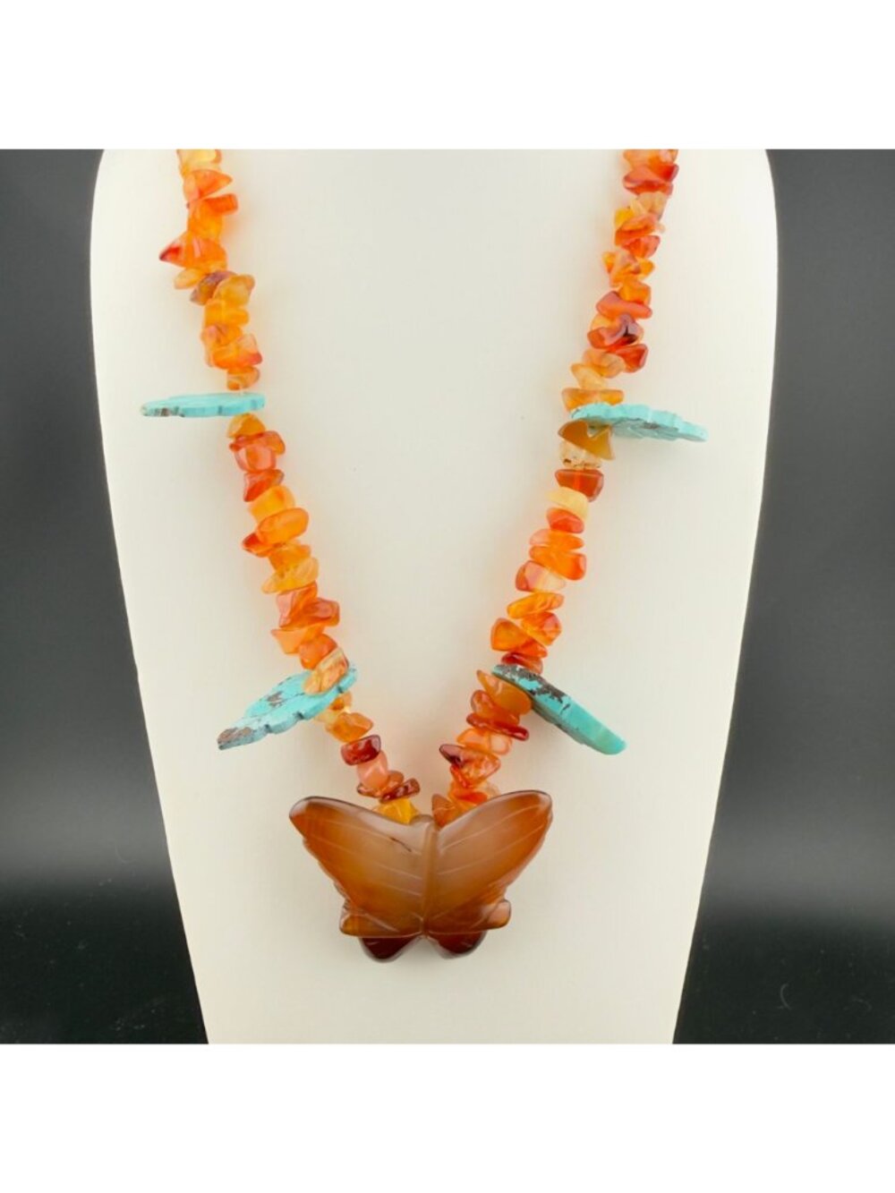 Vintage Carved Butterfly Stone Chip Pendant Necklace Southwestern Boho Statement - Picture 8 of 12